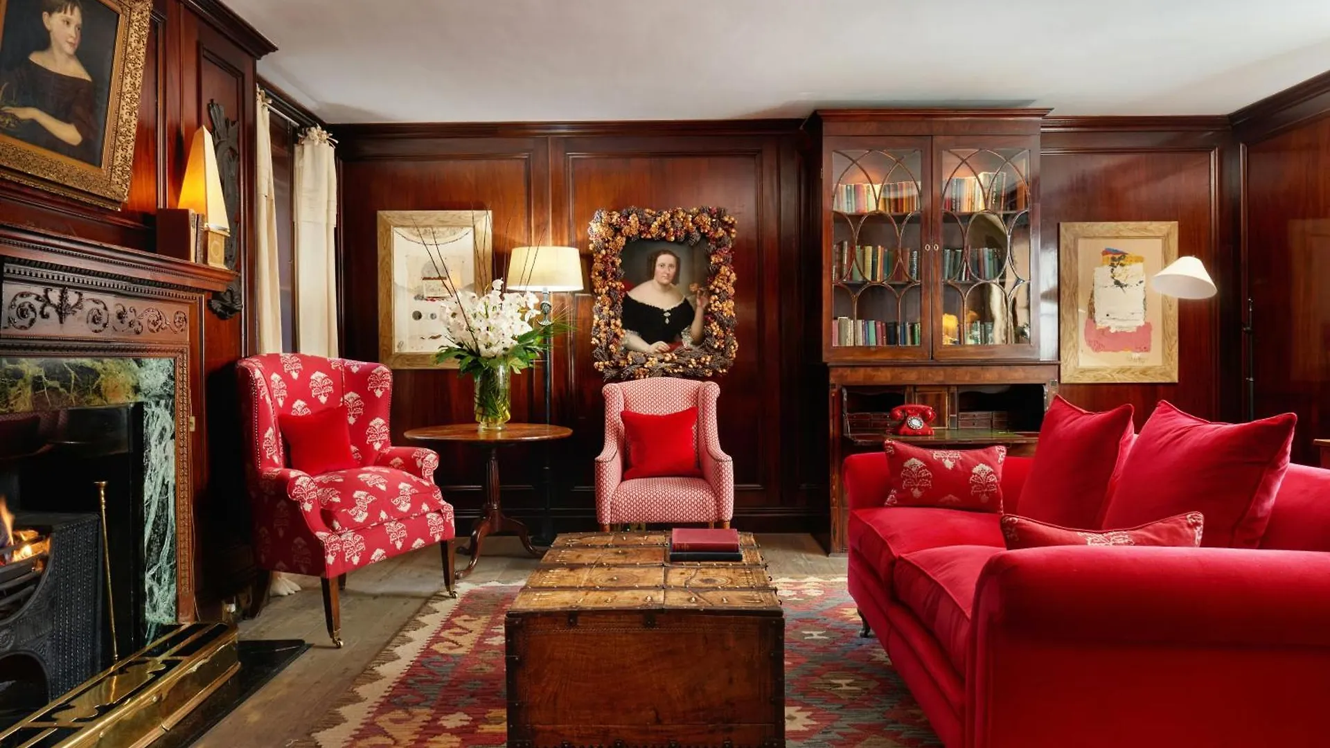4 Luxury Townhouse Hotels in South Kensington Worth Booking