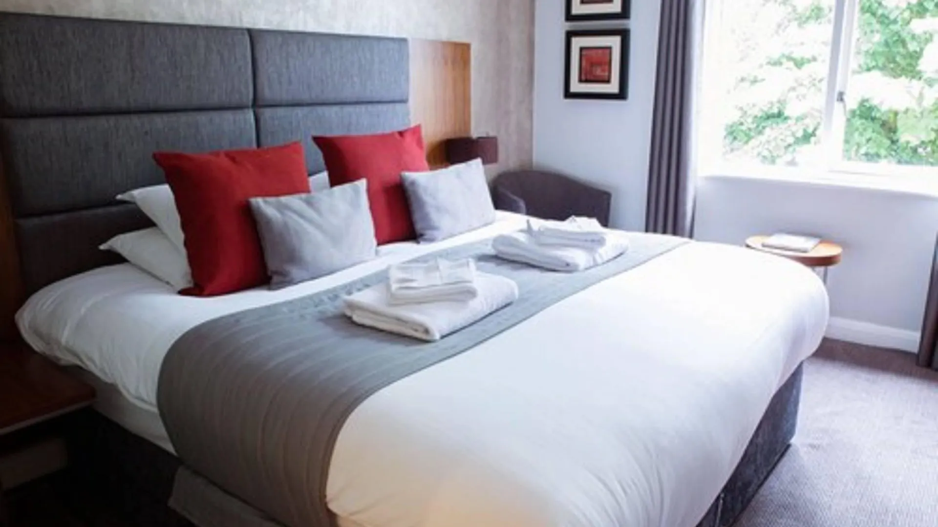 4 Budget Hotels Near Regent's Park Worth Booking in London